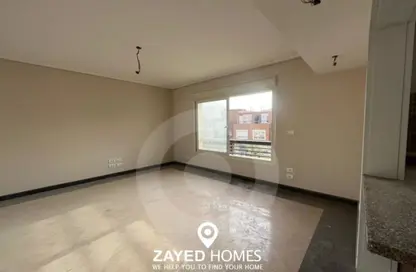 شقة - 2 غرف نوم - 3 حمامات للايجار في نيو جيزة - طريق مصر اسكندرية الصحراوي - مدينة 6 أكتوبر - الجيزة