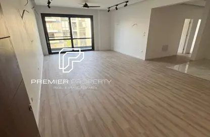 Apartment - 3 Bedrooms - 2 Bathrooms for sale in El Patio Oro - 5th Settlement Compounds - The 5th Settlement - New Cairo City - Cairo
