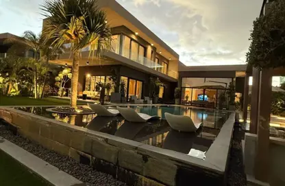 Villa - 5 Bedrooms - 6 Bathrooms for sale in Swan Lake West - 6 October Compounds - 6 October City - Giza