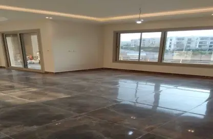 شقة - 2 غرف نوم - 2 حمامات للايجار في فيلدج جيت - المستثمرين الجنوبية - مدينة القاهرة الجديدة - القاهرة