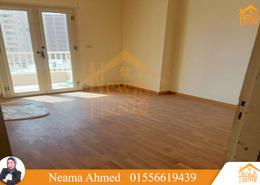 Apartment - 3 bedrooms - 3 bathrooms for للبيع in Green Towers - Smouha - Hay Sharq - Alexandria