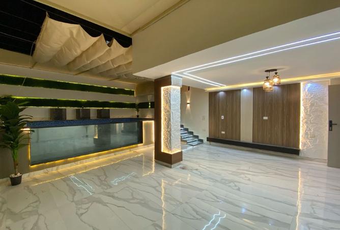 8193958 - Property Main Image