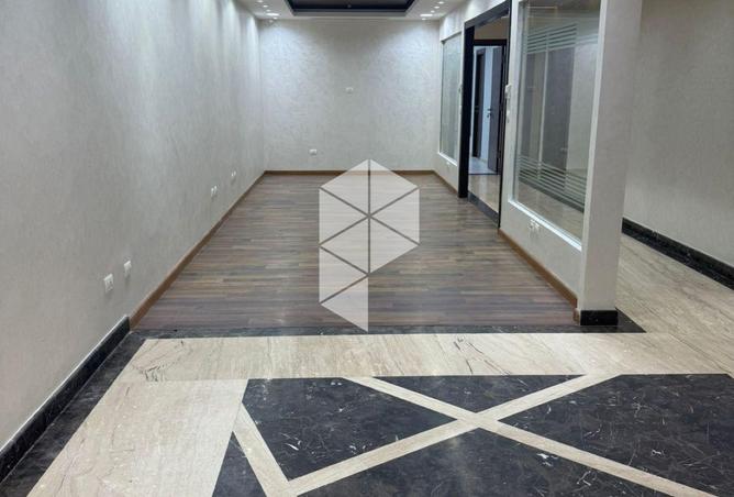 8330622 - Property Image 2