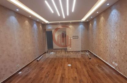 Apartment - 3 Bedrooms - 2 Bathrooms for rent in Talaat Mostafa St. - Rehab City Fifth Phase - Al Rehab - New Cairo City - Cairo