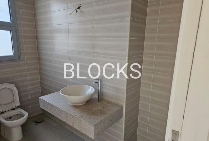8020849 - Property Image 3