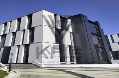 Office Space - Studio - 1 Bathroom for rent in Hyde Park - 5th Settlement Compounds - The 5th Settlement - New Cairo City - Cairo