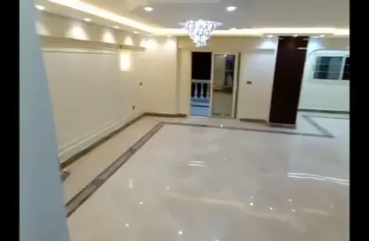 شقة - 3 غرف نوم - 2 حمامات للبيع في شارع مكرم عبيد - المنطقة السادسة - مدينة نصر - القاهرة شقة - 3 غرف نوم - 2 حمامات للبيع في شارع مكرم عبيد - المنطقة السادسة - مدينة نصر - القاهرة