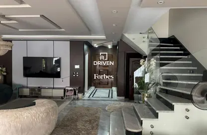 منزل مزدوج - 3 غرف نوم - 3 حمامات للبيع في الربوة - كمبوندات الشيخ زايد - الشيخ زايد - الجيزة منزل مزدوج - 3 غرف نوم - 3 حمامات للبيع في الربوة - كمبوندات الشيخ زايد - الشيخ زايد - الجيزة