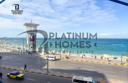 شقة - 3 غرف نوم - 2 حمامات للايجار في طريق الجيش - ميامي - حي اول المنتزة - الاسكندرية