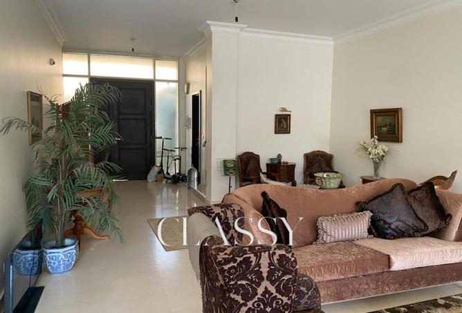 8189599 - Property Image 2