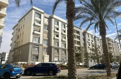 Apartment - 2 Bedrooms - 3 Bathrooms for sale in Hyde Park - New Cairo City - Cairo