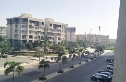 شقة - 3 غرف نوم - 2 حمامات للايجار في مدينتي - القاهرة