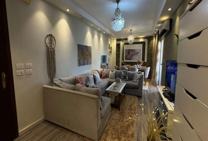 8015067 - Property Image 2