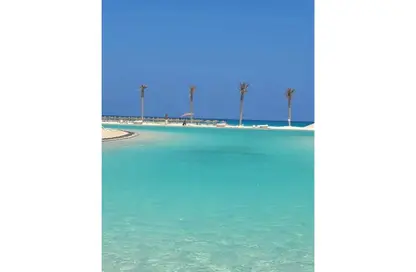 شاليه - 2 غرف نوم - 2 حمامات للبيع في سكالا ماونتن فيو راس الحكمة - منتجعات الساحل الشمالي - الساحل الشمالي