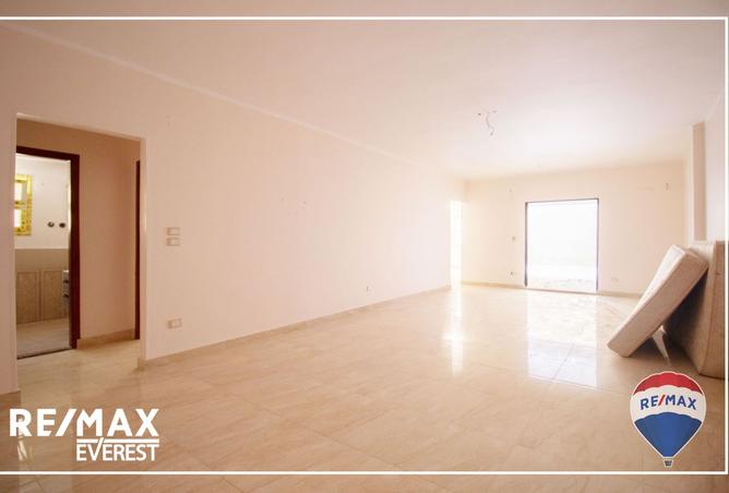 8021238 - Property Image 2