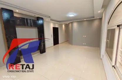 Apartment - 3 Bedrooms - 2 Bathrooms for rent in Talaat Harb Axis - District 2 - The 5th Settlement - New Cairo City - Cairo