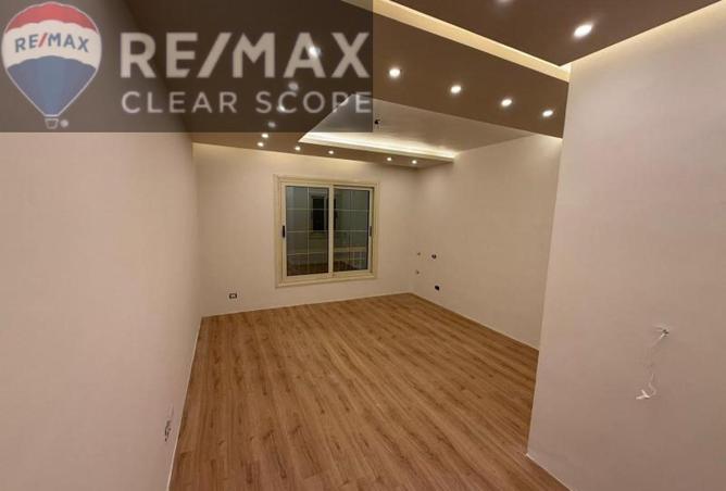 8015790 - Property Image 3