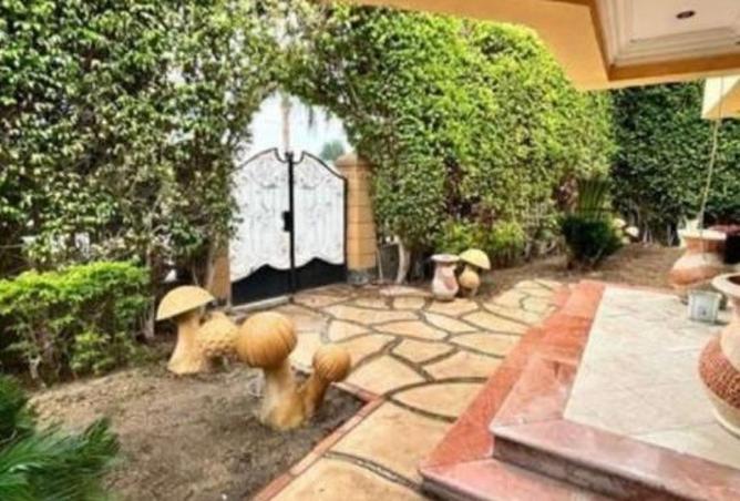 8251707 - Property Image 2