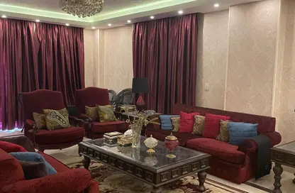 Apartment - 3 Bedrooms - 3 Bathrooms for sale in Street 17 - District 5 - The 5th Settlement - New Cairo City - Cairo