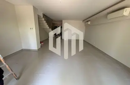 Villa - 4 Bedrooms - 3 Bathrooms for rent in Mountain View Hyde Park - 5th Settlement Compounds - The 5th Settlement - New Cairo City - Cairo