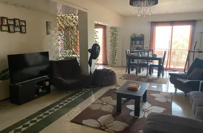 Apartment - 3 Bedrooms - 2 Bathrooms for sale in Hadayek Al Mohandessin - 4th District - Sheikh Zayed City - Giza