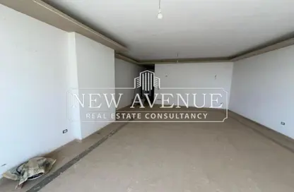 Apartment - 2 Bedrooms - 2 Bathrooms for sale in Village Gardens Katameya - 5th Settlement Compounds - The 5th Settlement - New Cairo City - Cairo