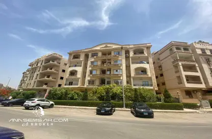 Apartment - 3 Bedrooms - 1 Bathroom for sale in El Narges Buildings - Al Narges - New Cairo City - Cairo