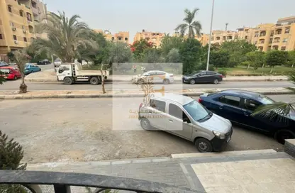 Apartment - 3 Bedrooms - 2 Bathrooms for sale in South Investors Area - New Cairo City - Cairo