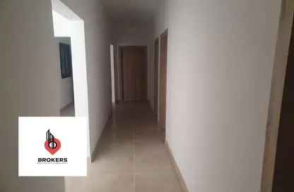 شقة - 2 غرف نوم - 2 حمامات للبيع في مون ريزيدنس - فيفث سكوير - التجمع الخامس - مدينة القاهرة الجديدة - القاهرة