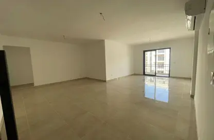 شقة - 3 غرف نوم - 3 حمامات للايجار في مون ريزيدنس - فيفث سكوير - التجمع الخامس - مدينة القاهرة الجديدة - القاهرة