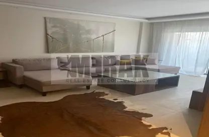 Apartment - 2 Bedrooms - 3 Bathrooms for sale in Lake View Residence - 5th Settlement Compounds - The 5th Settlement - New Cairo City - Cairo