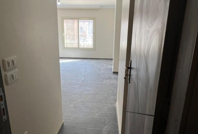 8521666 - Property Image 3