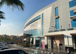 Retail - 1 bathroom for للبيع in Trivium Square - North Teseen St. - The 5th Settlement - New Cairo City - Cairo