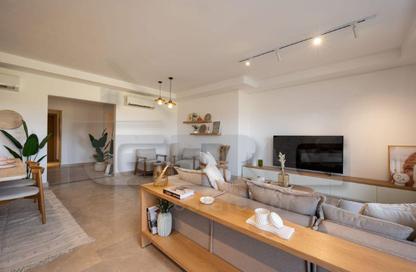 Apartment - 3 Bedrooms - 3 Bathrooms for rent in The Fourteen Golf Residences - Uptown Cairo - Mokattam - Cairo