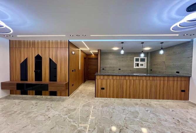 7972385 - Property Main Image
