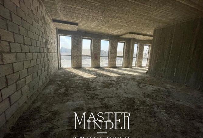 8247400 - Property Image 3