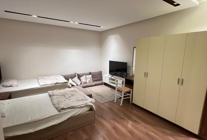 8475819 - Property Image 3