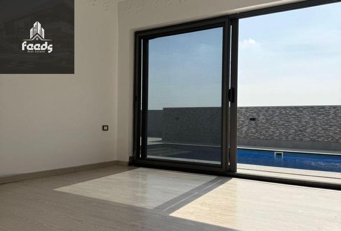 8187629 - Property Image 2