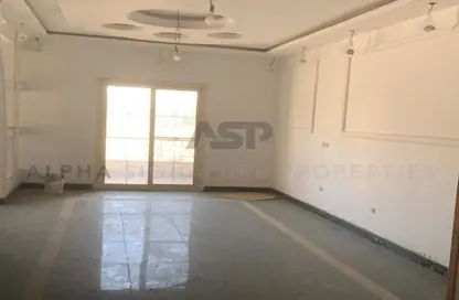 Apartment - 4 Bedrooms - 2 Bathrooms for sale in Al Bostan St. - 9th District - Sheikh Zayed City - Giza