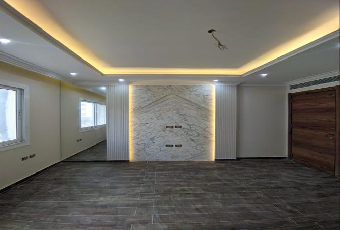 7973958 - Property Main Image
