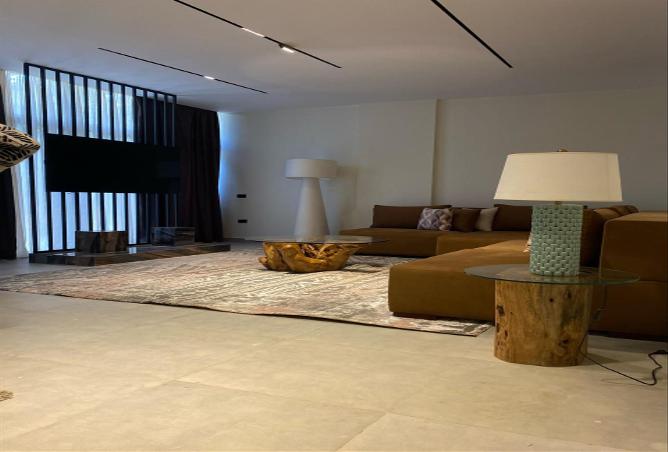 8153301 - Property Main Image