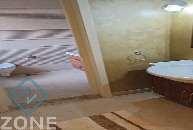8086918 - Property Image 2