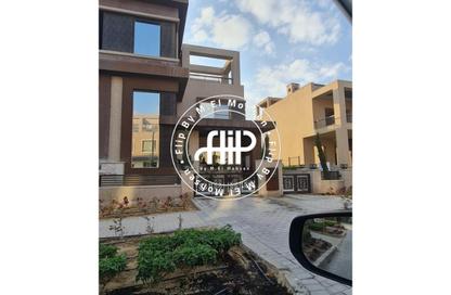 تاون هاوس - 4 غرف نوم - 4 حمامات للبيع في نيو جيزة - طريق مصر اسكندرية الصحراوي - مدينة 6 أكتوبر - الجيزة