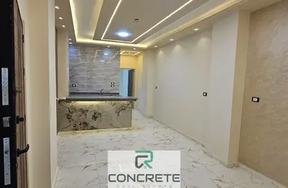 Apartment - 3 Bedrooms - 1 Bathroom for sale in El Hadaba District - Hurghada - Red Sea