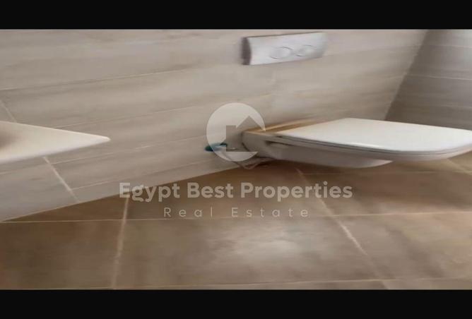 8006001 - Property Image 3