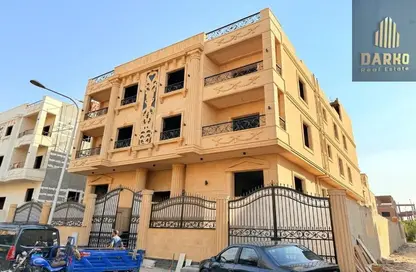شقة - 3 غرف نوم - 3 حمامات للبيع في شارع 102 - غرب سوميد - مدينة 6 أكتوبر - الجيزة