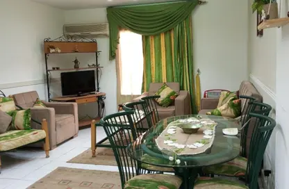 شقة - 2 غرف نوم - 1 حمام للايجار في شارع يوسف السباعي - الرحاب المرحلة الأولى - الرحاب - مدينة القاهرة الجديدة - القاهرة