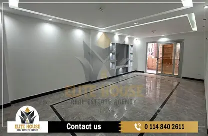 Apartment - 3 Bedrooms - 3 Bathrooms for rent in Smouha - Hay Sharq - Alexandria