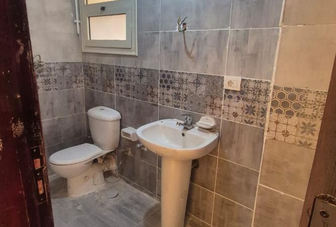 8385484 - Property Image 3