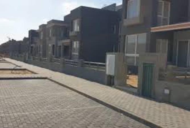 8184321 - Property Image 3